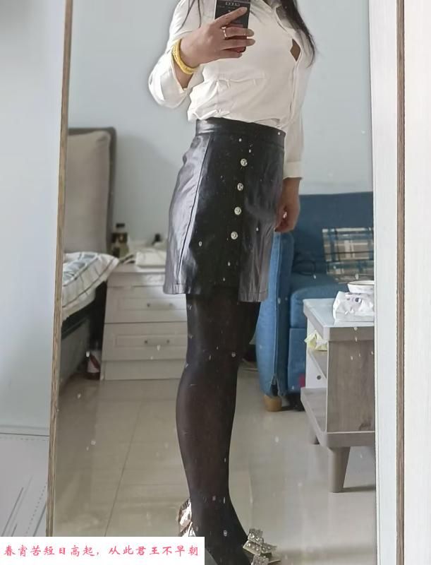 青山万达大胸妹可欣 第3张
