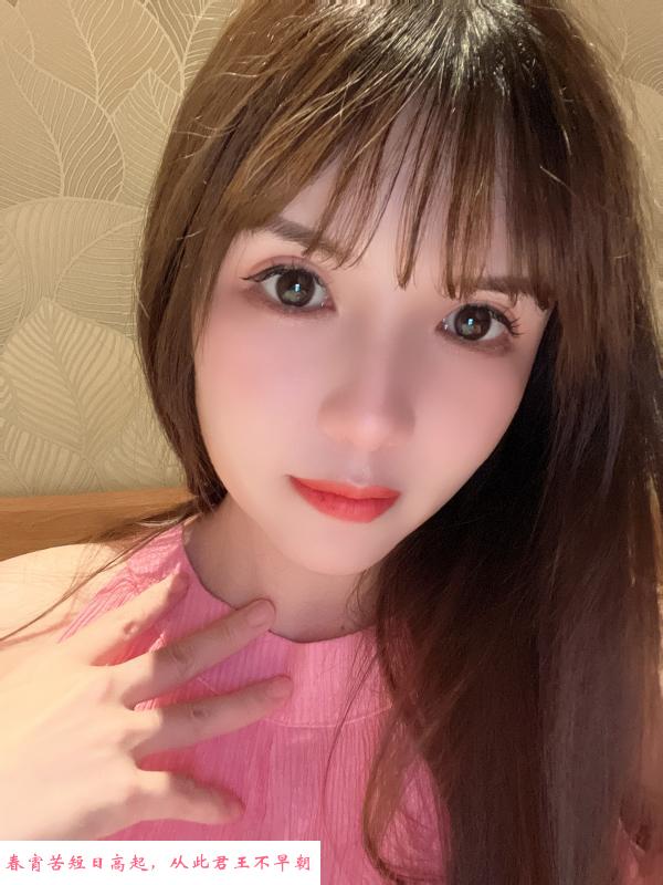 网红脸漂亮小姐姐 第1张