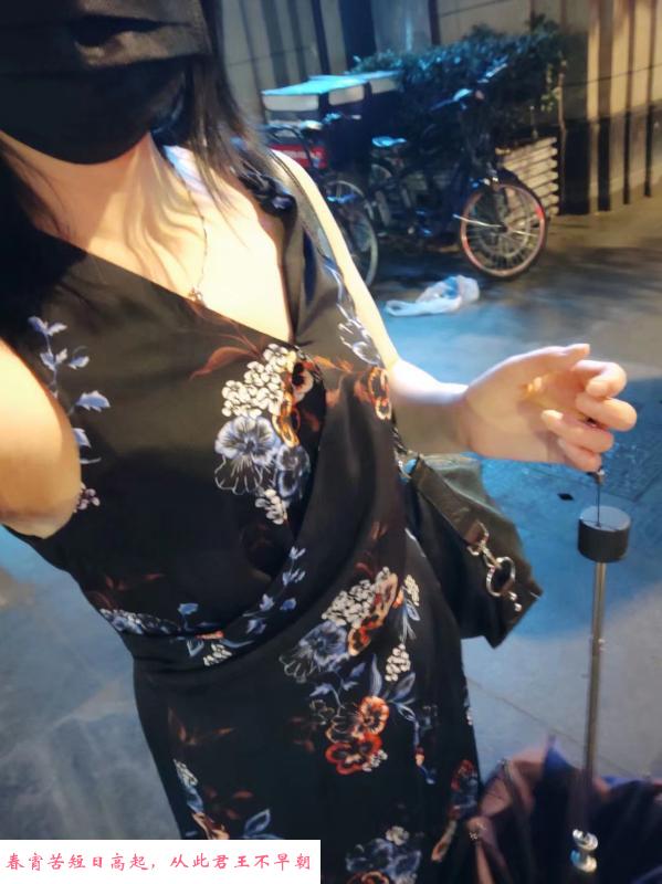 女s小辣妈 第1张