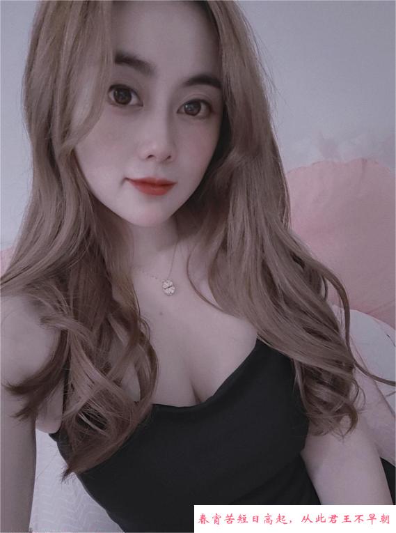 白皙淑女小樱桃 第1张