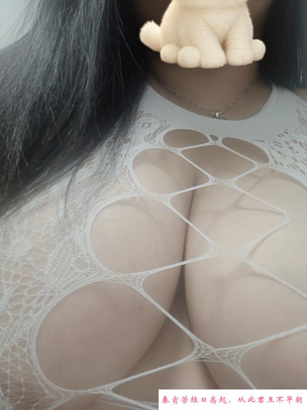 F杯巨乳胖妹 第1张