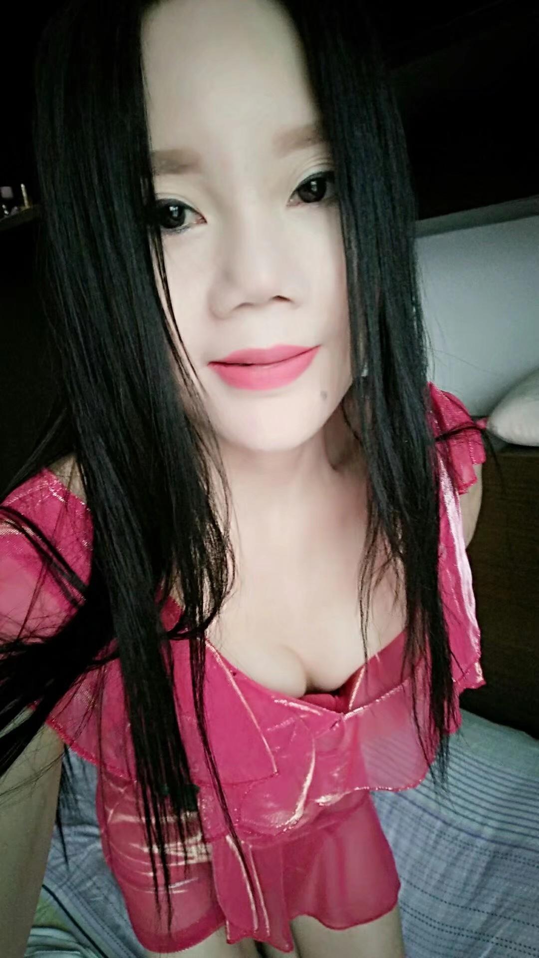 成都西门火玫瑰 第2张