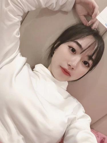 清纯大屁股妹子 第2张