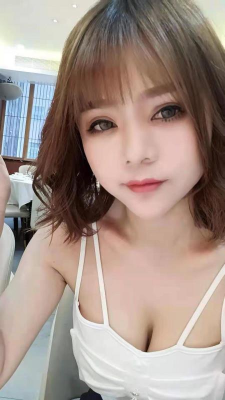 天河小姐姐佩佩 第1张