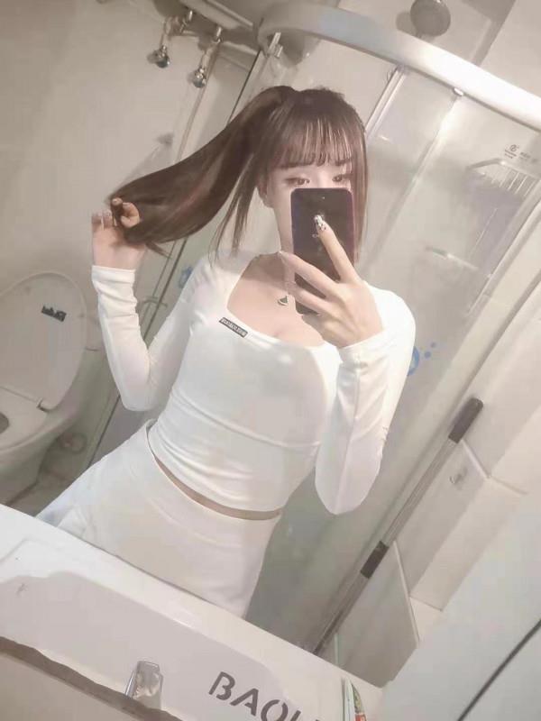 龙华大长腿女神 第2张