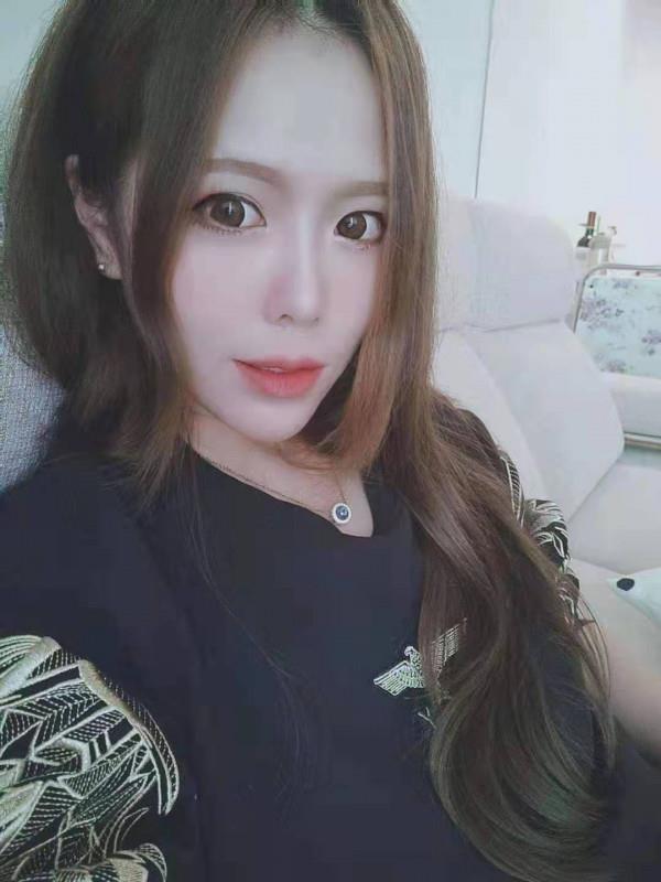 塘沽中心路附近小娃娃 第1张