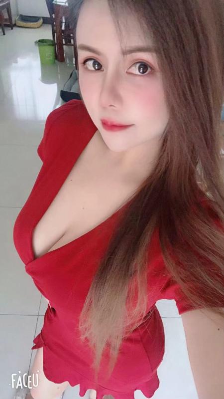 松江大胸美女 第1张