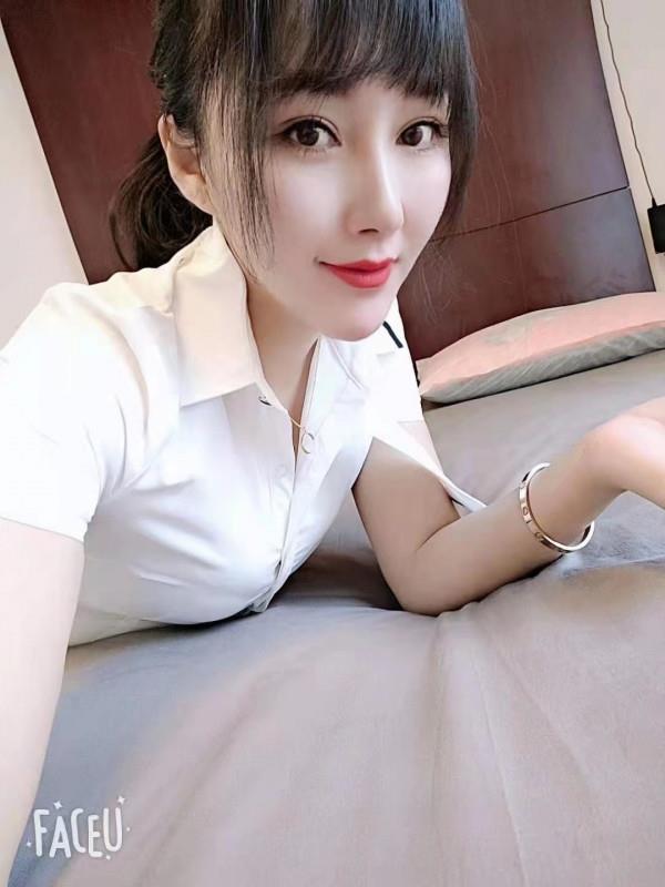 大美女小娜 第2张