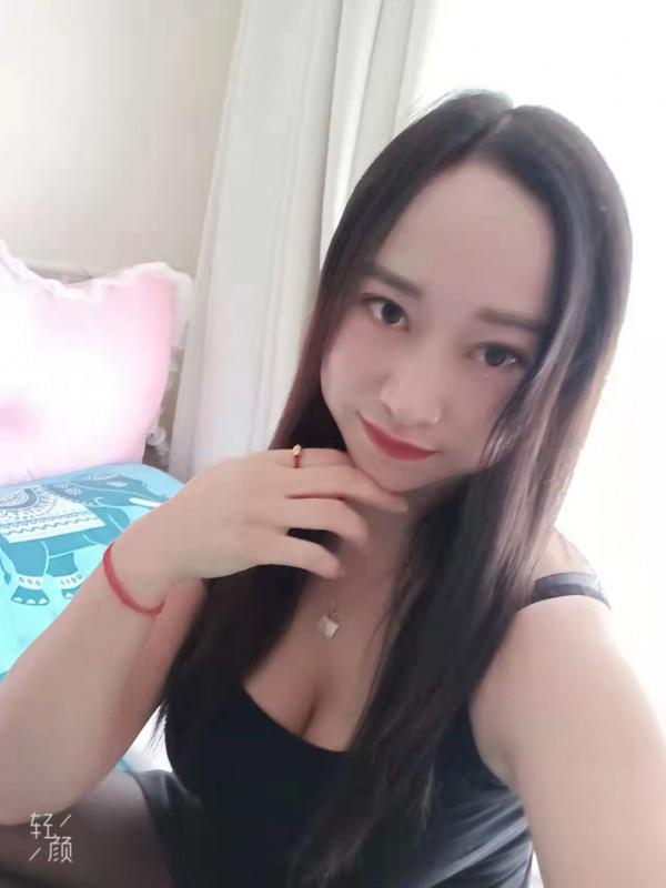 长宁大胸熟女 第1张