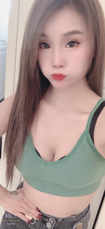 诗诗小少妇 第1张