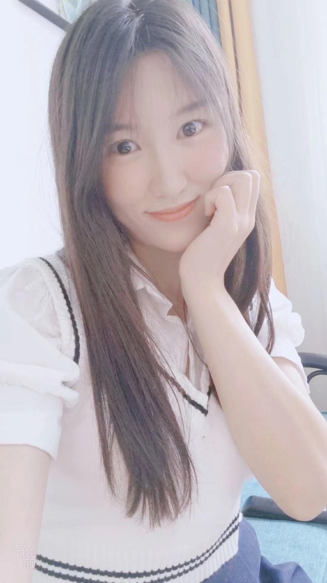 五华区小妹 第2张