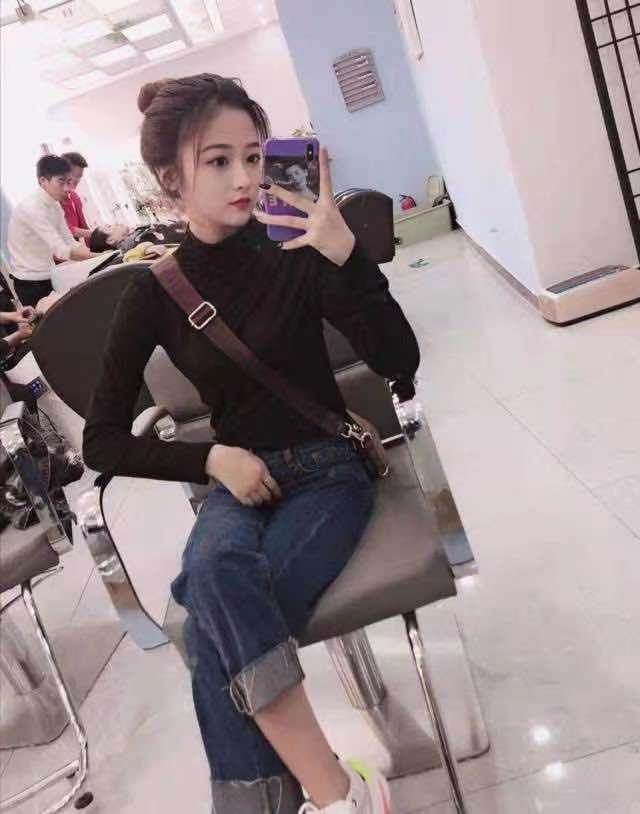 九八年轻漂亮小姐姐 第3张