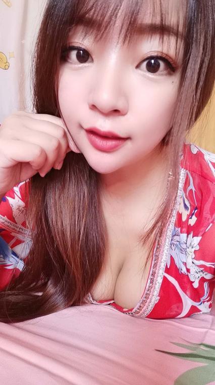 芝罘区大胸妹 第1张