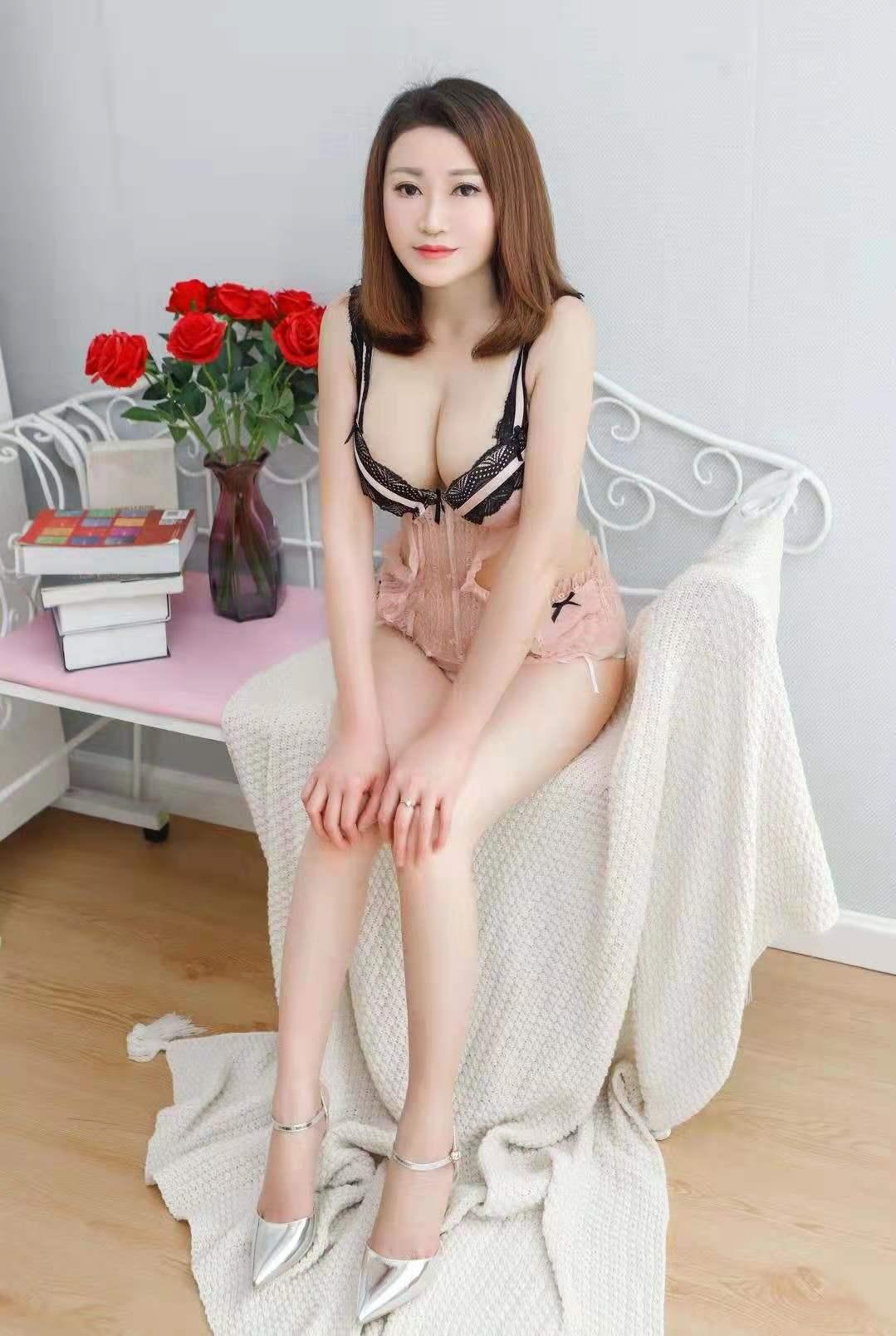 服务型少妇路路，技术也算过硬 第1张